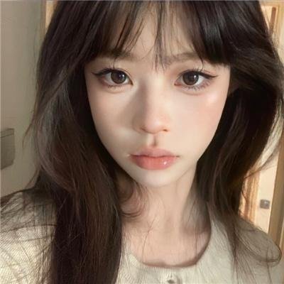 暴雨寒梅